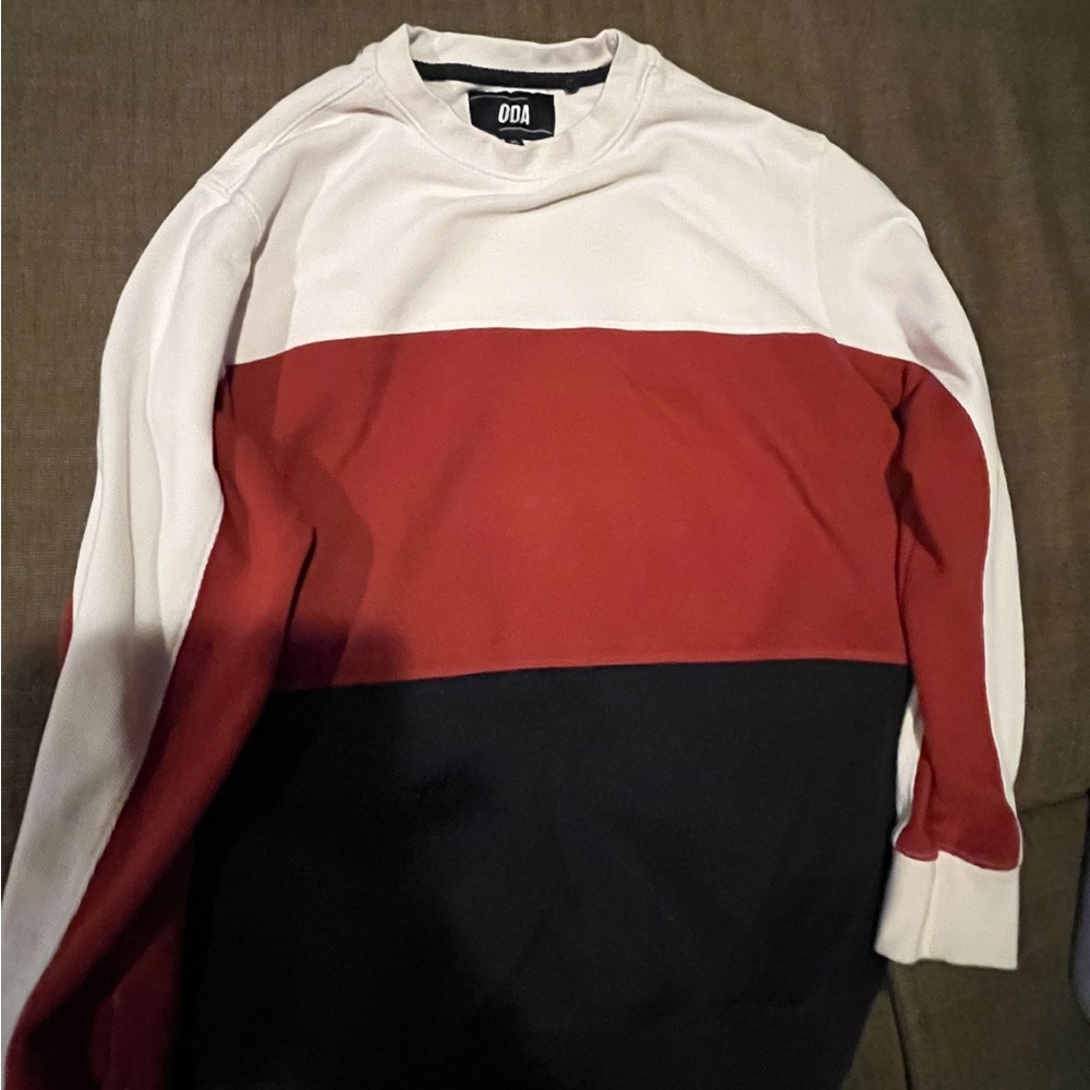 Oda Sweater Medium